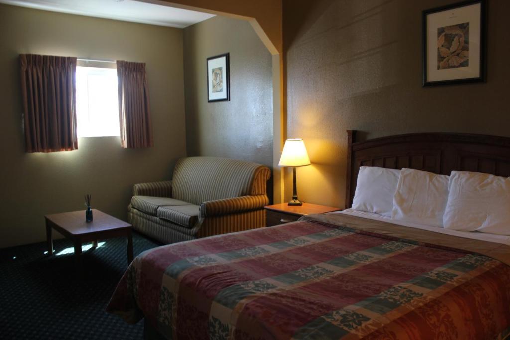 Holland Inn And Suites Taft ภายนอก รูปภาพ